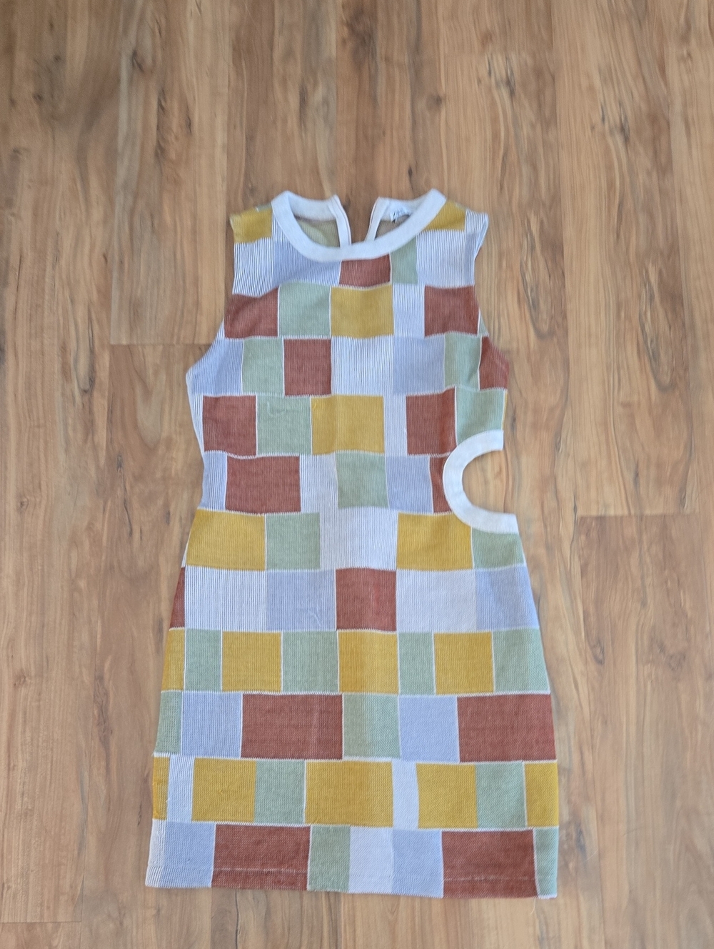 Womens Sleeveless Checker Knit Dress in Mustard, Rust & Sage